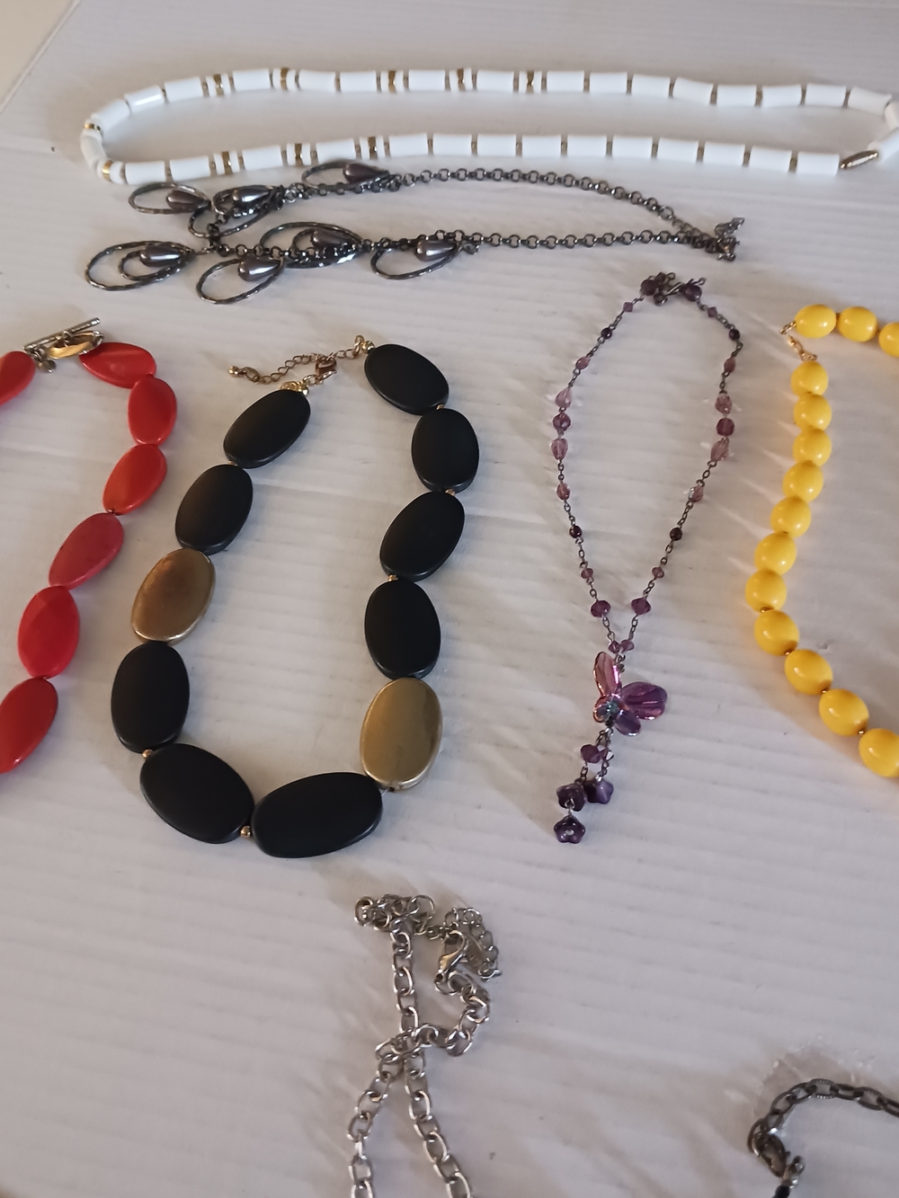 6.4 LBS Of Gold & Silver Plated, Beaded Necklaces, Earrings, Bracelets Good Cond
